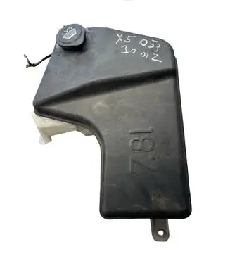 BMW X5 E53 Windshield washer fluid reservoir/tank 61678252738