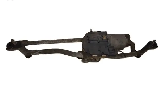 Front wiper linkage and motor