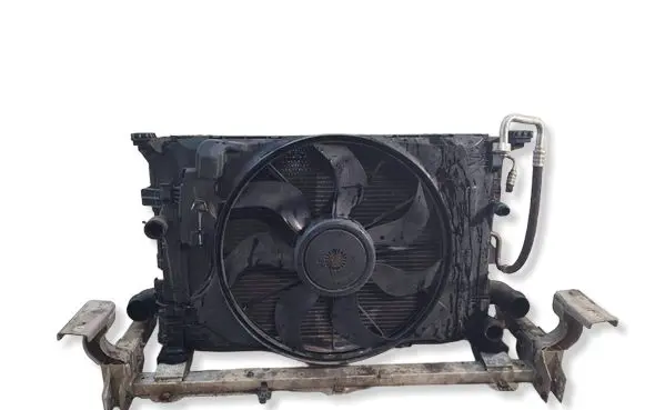 Mercedes-Benz B W246 W242 Radiator set A2465000100 A2465000064