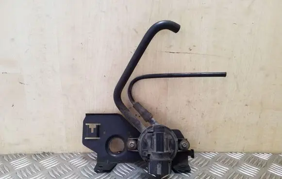 Ford Galaxy Turbo solenoid valve 95BB9C915BB
