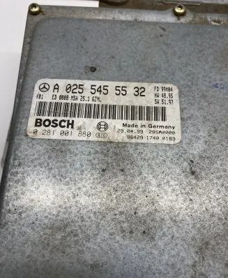 Mercedes-Benz E W210 Engine control unit/module 02554555