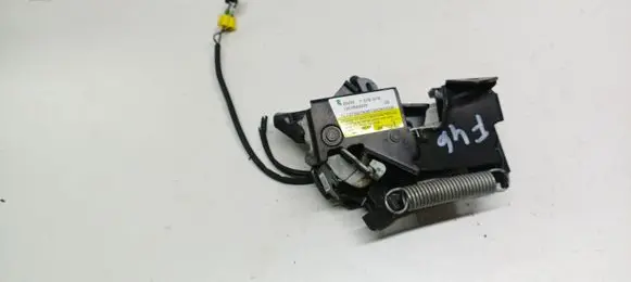 BMW 2 F46 Engine bonnet/hood lock/catch 7376978