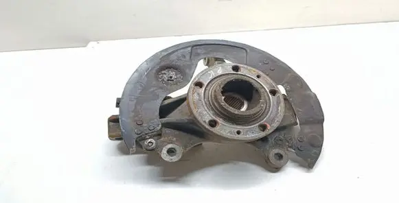 Peugeot 308 Front wheel hub spindle knuckle