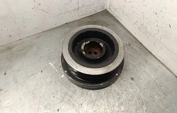 BMW 5 E60 E61 Crankshaft pulley