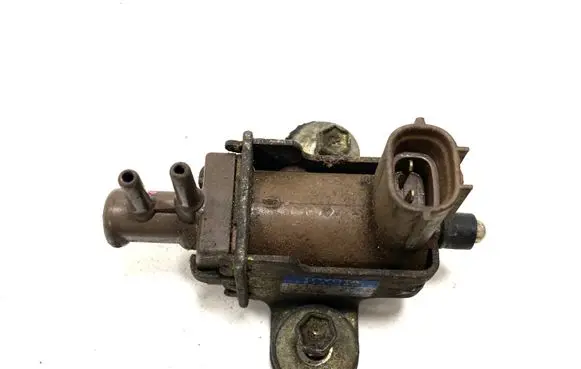 Toyota Land Cruiser (J120) Turbo solenoid valve 2581930010 1397000680