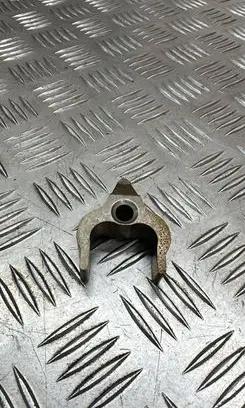 BMW 3 F30 F35 F31 Fuel Injector clamp holder 