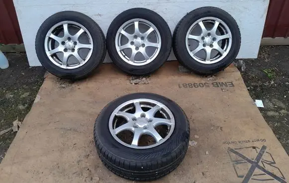R16 alloy rim