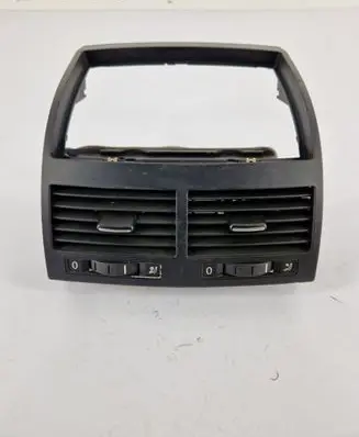 Volkswagen Touareg I Dash center air vent grill 7L6819727