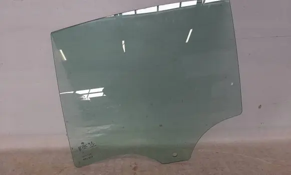 BMW 5 G30 G31 G38 Rear door window glass 