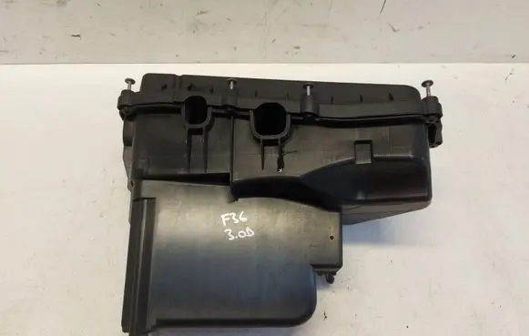 BMW 4 F36 Gran coupe Fuse box cover