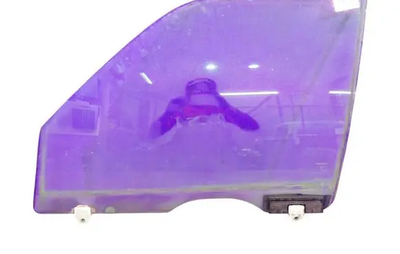 Honda CR-V Front door window glass four-door 