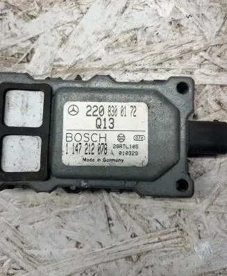 Mercedes-Benz S W220 Camshaft speed sensor 2208300172 28RTL105 1147212078