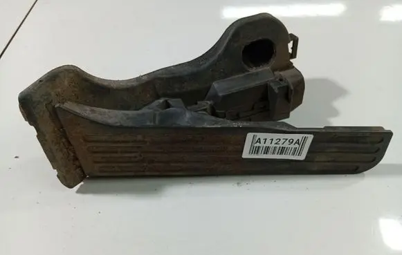 Audi A3 S3 8P Accelerator throttle pedal 1K1721503F