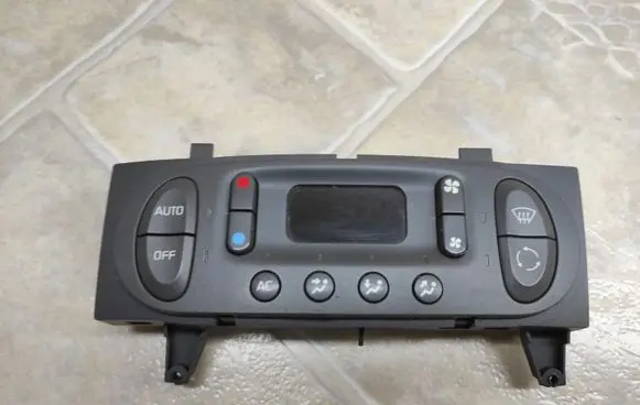 Renault Scenic I Climate control unit 7700435401