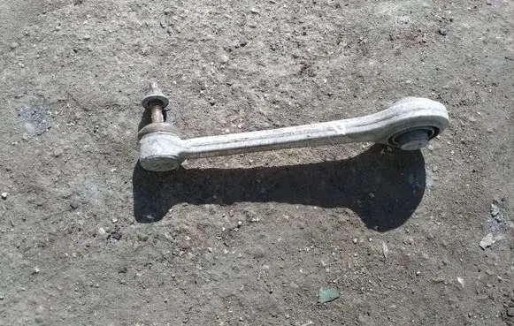 BMW 5 E39 Rear upper control arm/wishbone