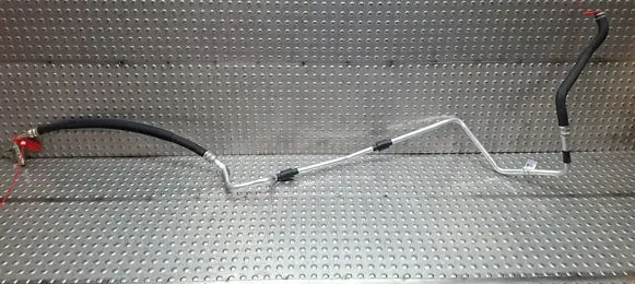 Power steering hose/pipe/line