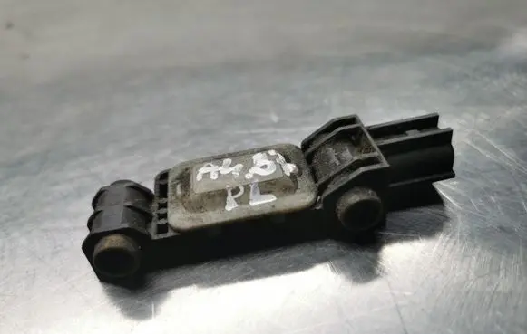 Audi A4 S4 B7 8E 8H Airbag deployment crash/impact sensor