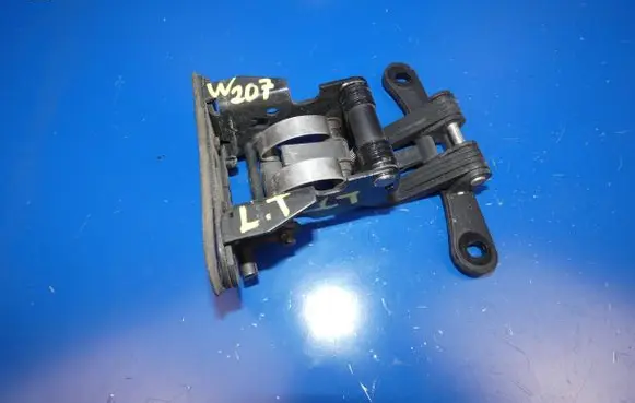 Mercedes-Benz E A207 Convertible roof hinge 
