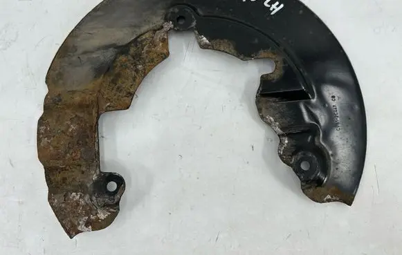 Volvo V40 Front brake disc dust cover plate 