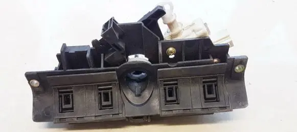 Audi A6 S6 C5 4B Central locking motor 4B0827565H 8D9827565H