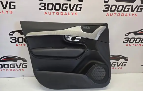 Volvo XC90 Front door card panel trim 31393113
