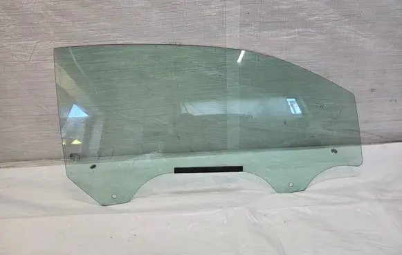 Opel Adam Front door window/glass (coupe) 