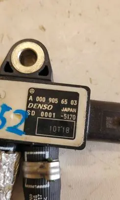 Mercedes-Benz C W205 Air pressure sensor A0009056503