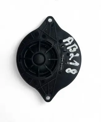 Audi A4 S4 B9 8W Panel speaker 8W0035399