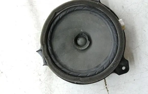 Toyota Auris 150 Rear door speaker 861600D190