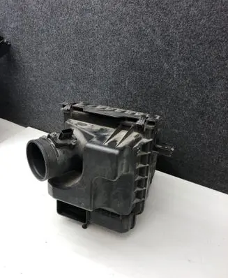 Nissan Murano Z51 Air filter box