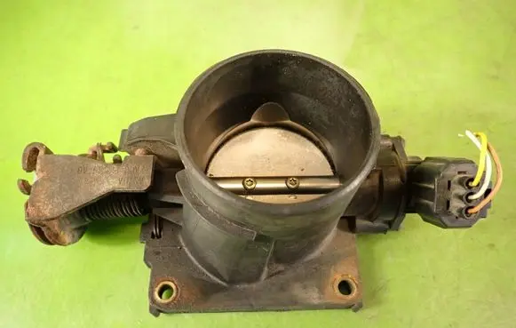 Mazda 5 Throttle body valve IS7U-9E927-CB