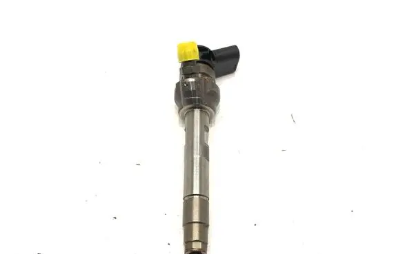 BMW 5 G30 G31 G38 Fuel injectors set 0445110818