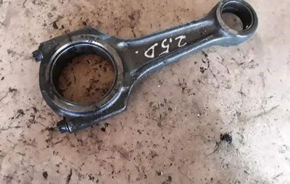 Chrysler Voyager Connecting rod/conrod NOCODE