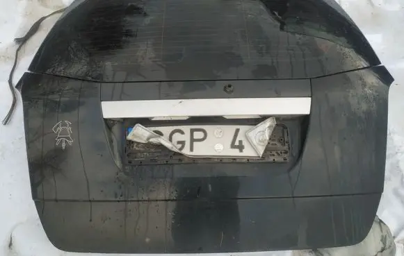 SsangYong Rexton Tailgate/trunk/boot lid juodas
