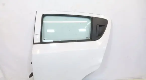 Chevrolet Aveo Rear door 