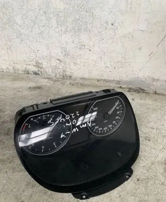 BMW 1 E81 E87 Speedometer (instrument cluster) 403203200
