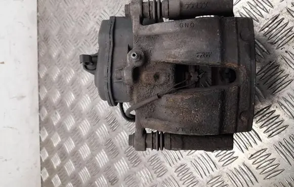 Audi Q7 4M Rear brake caliper 4M0615405AR
