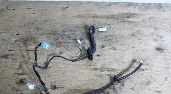 Subaru Impreza III Rear door wiring loom 81822FG000