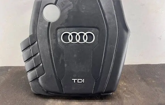 Audi A4 S4 B8 8K Engine cover (trim) 03L103925AB A75C980VB