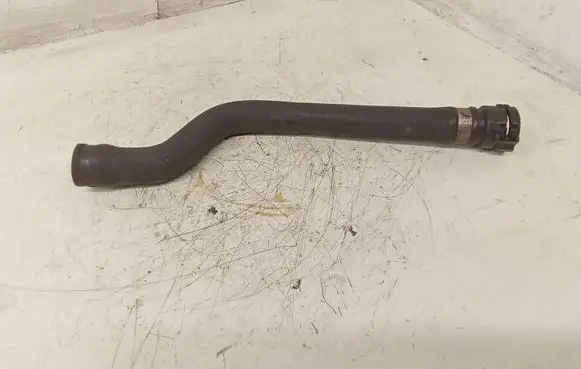 BMW 5 E39 Engine coolant pipe/hose 2247820