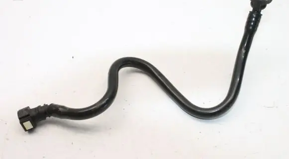 Mercedes-Benz CLA C118 X118 Engine coolant pipe/hose A1774301400