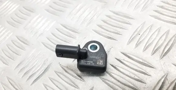 Skoda Octavia Mk3 (5E) Airbag deployment crash/impact sensor 3Q0959351