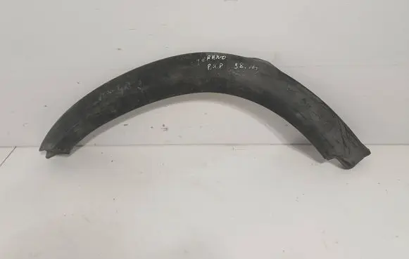 Nissan Terrano Front arch trim 638137F000