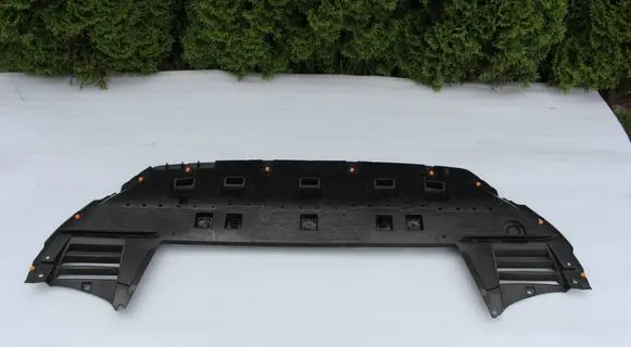 Opel Combo E Front bumper skid plate/under tray 9816809580