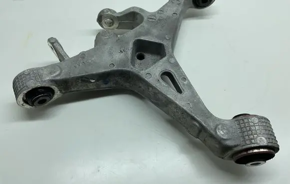 Jaguar F-Type Rear upper control arm/wishbone 5B530RH6 L2L7A