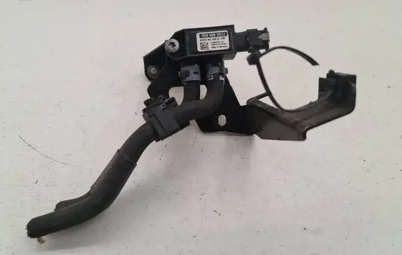 Audi Q7 4M Exhaust gas pressure sensor 059906051J 40849192 81MPP1301