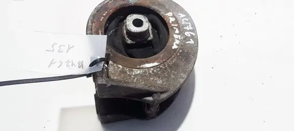 Nissan Primera Engine mount bracket 112122F200