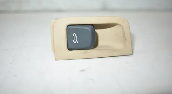 Audi A6 S6 C7 4G Tailgate opening switch 4H0959831A