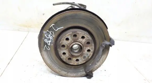 Seat Ateca Front wheel hub spindle knuckle 5Q0407258A
