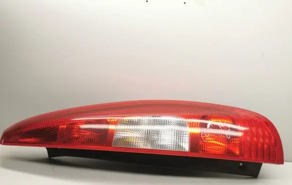 Mitsubishi Colt Rear/tail lights 8330A236